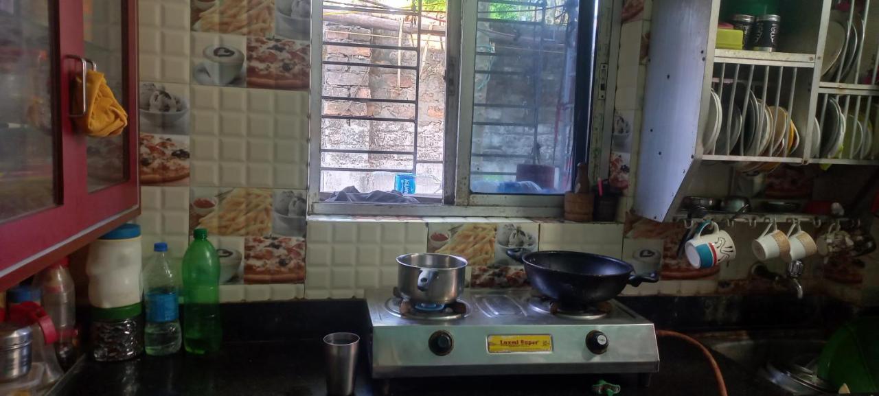 Kiran Guest House Kolkata Exterior photo