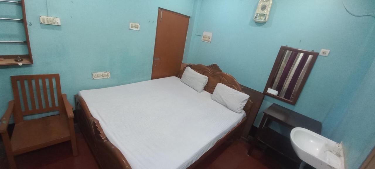 Kiran Guest House Kolkata Exterior photo