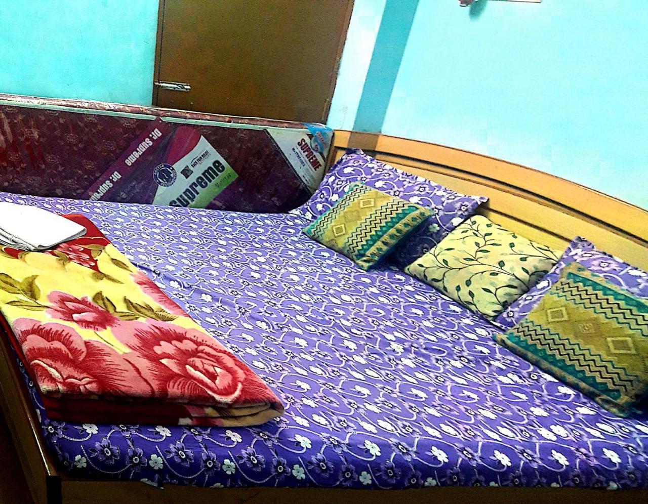 Kiran Guest House Kolkata Exterior photo